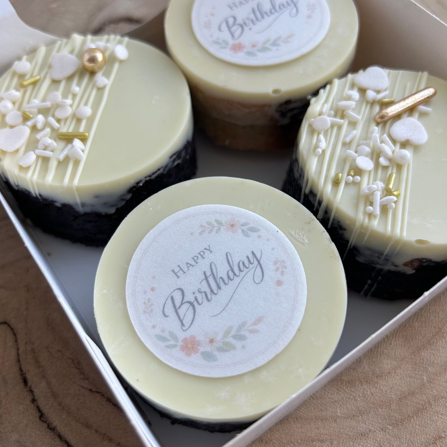 Birthday Box pastel